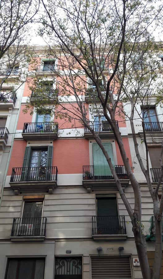 Aparteasy - Family Sant Antoni Apt. 巴塞罗那 外观 照片